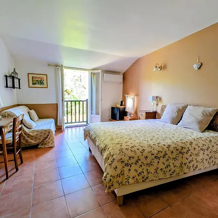 Campagne Vallauris Bed & Breakfast Valernes
