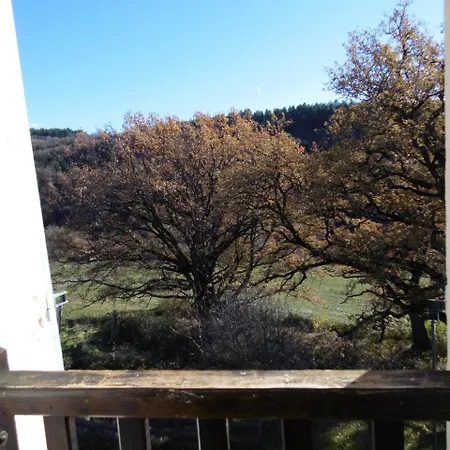 Couette-café La Ferme De Valauris 3*