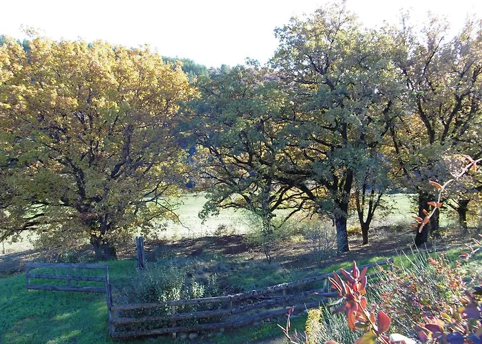 La Ferme De Valauris Couette-café 3*