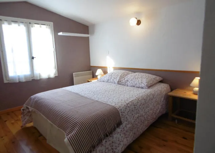 La Ferme De Valauris Couette-café Valernes