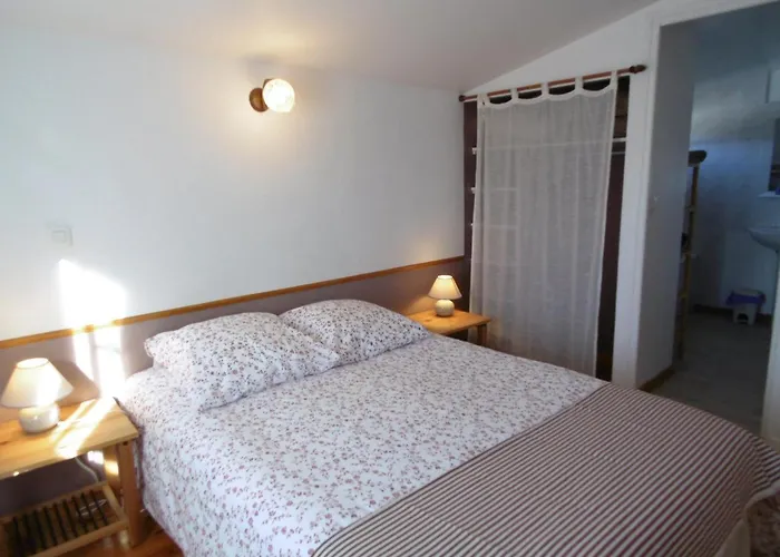 Couette-café La Ferme De Valauris Valernes