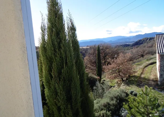 Alojamento de Acomodação e Pequeno-almoço La Ferme De Valauris Valernes